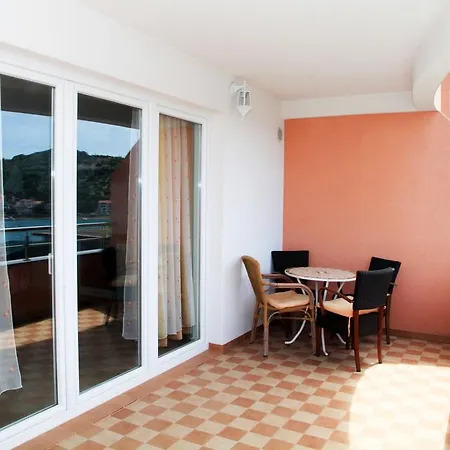 Apartments Hari Tisno Exterior photo