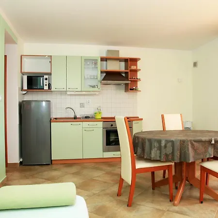 Apartments Hari Tisno Exterior photo