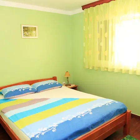 Apartments Hari Tisno Exterior photo