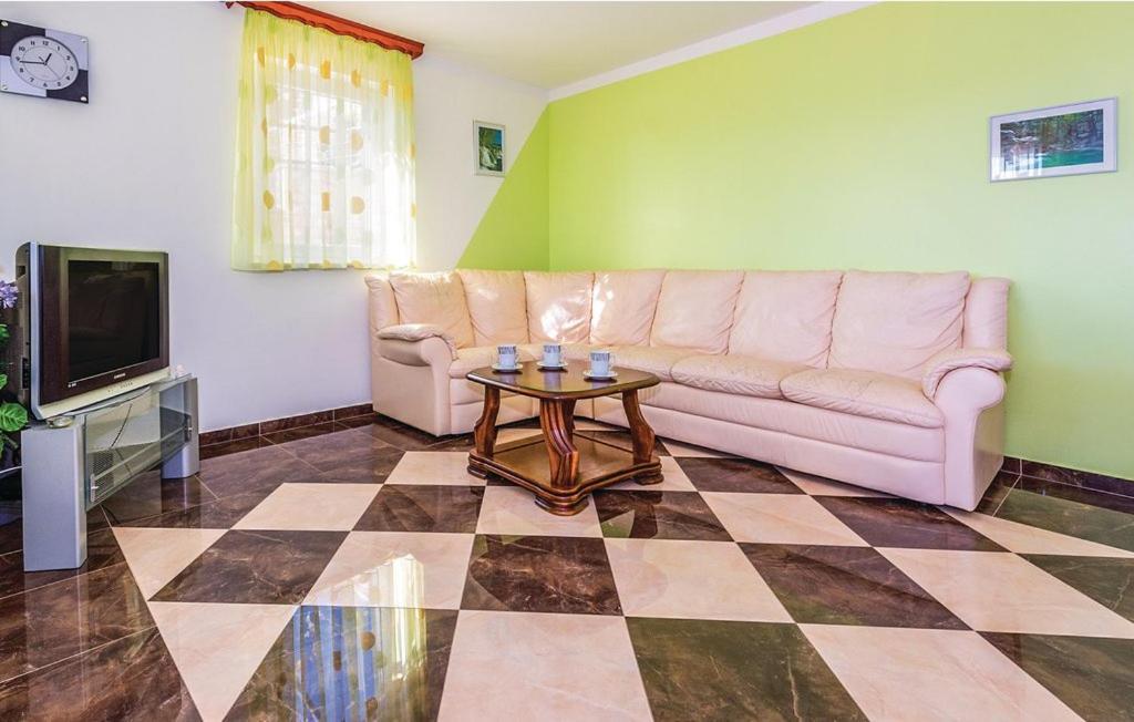 Apartment Hari Tisno