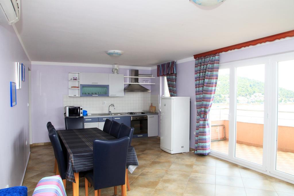 Apartment Hari *