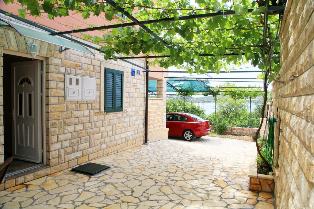 Apartment Hari Tisno