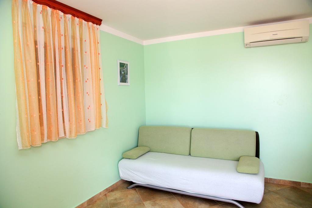 Apartment Hari *